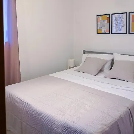 شقة Oleander سبليت